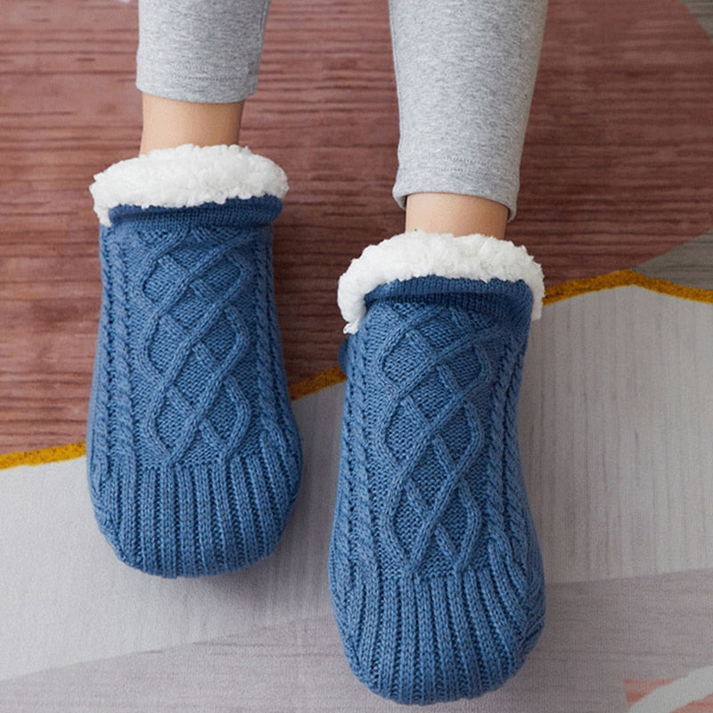 גרבי WOOLY