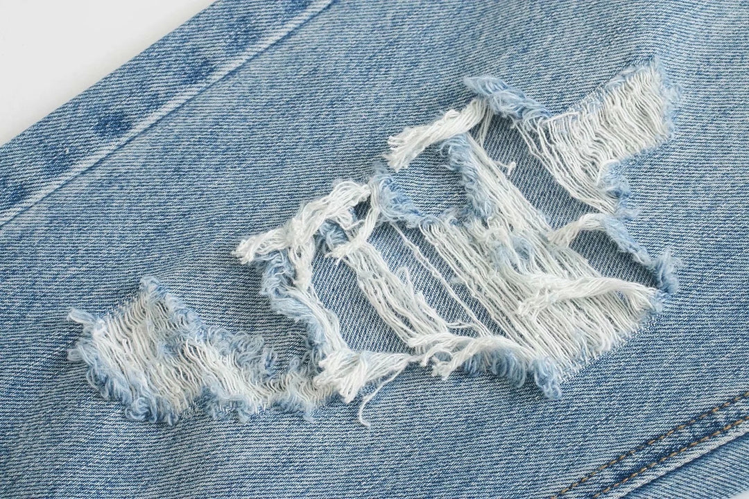 ג׳ינס Adam